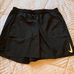 Nike Men's Dri-FIT Challenger 9'' Running Shorts